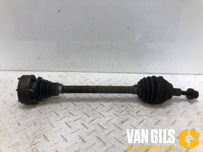 Gebruikte Steekas links-voor Volkswagen Golf Plus (5M1/1KP) 1.6 FSI 16V Prijs € 45,00 Margeregeling aangeboden door Van Gils Automotive