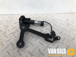 Gebruikte Schuifdak Mechaniek Opel Astra H Twin Top (L67) 1.8 16V Prijs € 149,99 Margeregeling aangeboden door Van Gils Automotive