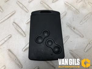 Gebruikte Sleutel Renault Clio IV (5R) 1.5 Energy dCi 90 FAP Prijs op aanvraag aangeboden door Van Gils Automotive