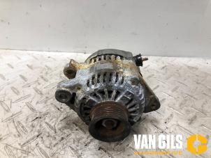 Gebruikte Dynamo Daihatsu Terios (J2) 1.5 16V DVVT 4x2 Euro 4 Prijs € 50,00 Margeregeling aangeboden door Van Gils Automotive