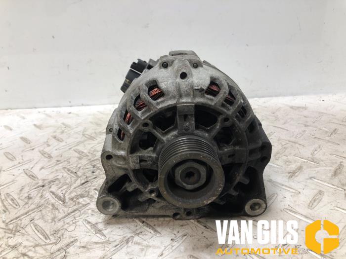 Gebruikte Dynamo Peugeot 307 (3A/C/D) 1.4 Prijs € 49,99 Margeregeling aangeboden door Van Gils Automotive
