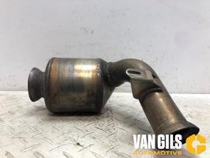 Gebruikte Katalysator Mercedes C Sportcoupé (C203) 2.2 C-220 CDI 16V Prijs € 225,00 Margeregeling aangeboden door Van Gils Automotive