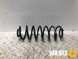 Gebruikte Veerschroef achter Ford B-Max (JK8) 1.0 EcoBoost 12V 120 Prijs op aanvraag aangeboden door Van Gils Automotive