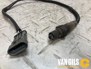 Lambda Sonde van een Alfa Romeo 147 (937) 1.6 Twin Spark 16V 2005