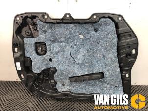 Gebruikte Ruitmechaniek 4Deurs links-voor BMW X5 (G05) xDrive 45 e iPerformance 3.0 24V Prijs € 240,79 Inclusief btw aangeboden door Van Gils Automotive