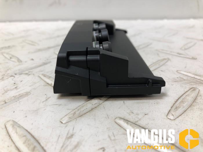 Camera voorzijde van een BMW X5 (G05) xDrive 45 e iPerformance 3.0 24V 2021