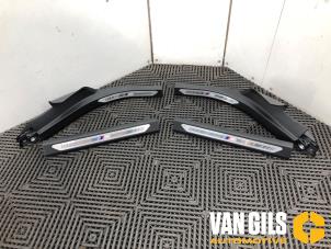 Gebruikte Sierstrip BMW X5 (G05) xDrive 45 e iPerformance 3.0 24V Prijs op aanvraag aangeboden door Van Gils Automotive