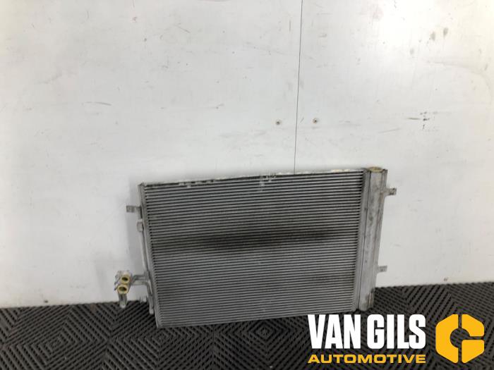 Gebruikte Airco Condensor Volvo V40 (MV) 1.6 D2 Prijs op aanvraag aangeboden door Van Gils Automotive