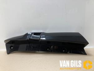 Gebruikte Achterlichtrand rechts Mercedes Vito (447.6) 2.2 119 CDI 16V BlueTEC Prijs € 29,99 Margeregeling aangeboden door Van Gils Automotive