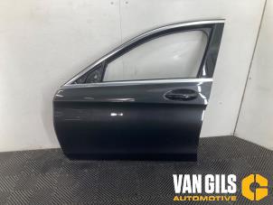 Gebruikte Portier 4Deurs links-voor Mercedes C (W205) C-300 2.0 EQ Boost Turbo 16V Prijs € 399,99 Margeregeling aangeboden door Van Gils Automotive