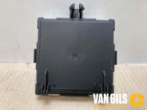 Gebruikte Module Centrale Deurvergrendeling Mercedes C (W205) C-300 2.0 EQ Boost Turbo 16V Prijs € 34,99 Margeregeling aangeboden door Van Gils Automotive