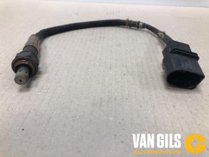 Gebruikte Lambda Sonde Opel Corsa C (F08/68) 1.2 16V Prijs € 35,00 Margeregeling aangeboden door Van Gils Automotive