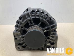 Gebruikte Dynamo Opel Vivaro 2.0 CDTI Prijs op aanvraag aangeboden door Van Gils Automotive