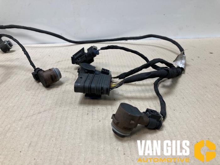 PDC Sensor Set van een Mercedes-Benz C (W205) C-300 2.0 EQ Boost Turbo 16V 2020