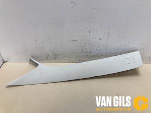 Gebruikte A-stijl Afdekkap links Mercedes C (W205) C-300 2.0 EQ Boost Turbo 16V Prijs € 39,99 Margeregeling aangeboden door Van Gils Automotive