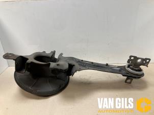 Gebruikte Asschenkel links-achter Volvo V60 I (FW/GW) 2.0 D3 16V Prijs € 75,00 Margeregeling aangeboden door Van Gils Automotive