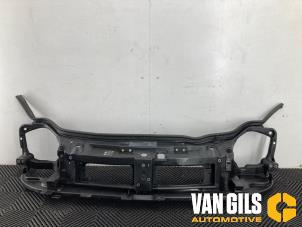 Gebruikte Frontpaneel Opel Vivaro 2.0 CDTI Prijs op aanvraag aangeboden door Van Gils Automotive