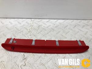 Gebruikte Extra Remlicht midden Volkswagen Touran (5T1) Prijs op aanvraag aangeboden door Van Gils Automotive