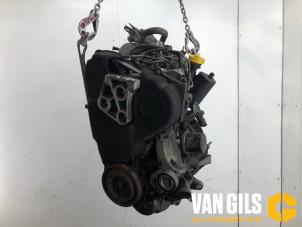 Gebruikte Motor Renault Trafic New (FL) 1.9 dCi 82 16V Prijs € 1.250,00 Margeregeling aangeboden door Van Gils Automotive