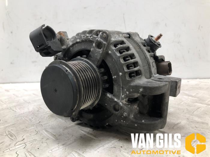 Gebruikte Alternator Lexus IS (E1) Prijs € 175,00 Margeregeling aangeboden door Van Gils Automotive