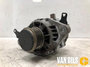 Gebruikte Dynamo Peugeot 108 1.0 12V Prijs € 75,00 Margeregeling aangeboden door Van Gils Automotive