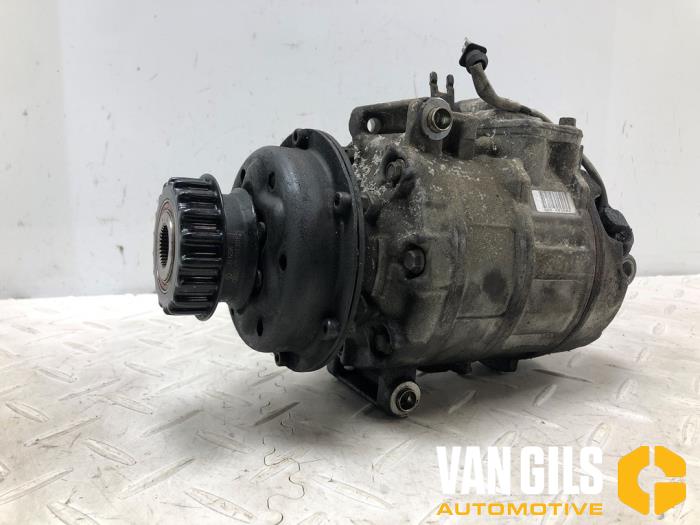 Gebruikte Aircopomp Volkswagen Transporter T5 2.5 TDi Prijs € 125,00 Margeregeling aangeboden door Van Gils Automotive