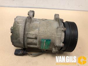 Gebruikte Aircopomp Volkswagen Transporter T5 1.9 TDi Prijs € 125,00 Margeregeling aangeboden door Van Gils Automotive