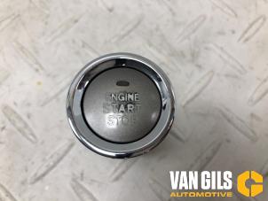 Gebruikte Start/Stop schakelaar Lexus IS (E1) Prijs € 30,00 Margeregeling aangeboden door Van Gils Automotive