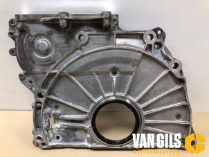 Gebruikte Distributiedeksel BMW 3 serie (F30) 330e Prijs € 50,00 Margeregeling aangeboden door Van Gils Automotive