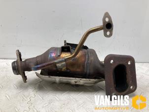 Gebruikte Uitlaatspruitstuk + katalysator Peugeot 108 1.0 12V VVT-i Prijs op aanvraag aangeboden door Van Gils Automotive