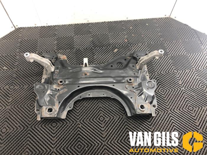 Gebruikte Subframe Peugeot 308 (L3/L8/LB/LH/LP) 1.2 12V e-THP PureTech 130 Prijs € 224,99 Margeregeling aangeboden door Van Gils Automotive