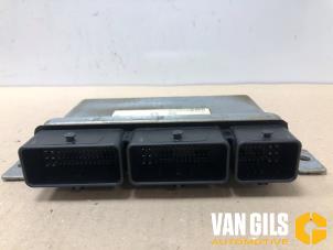 Gebruikte Computer Motormanagement Renault Arkana (RJLL) 1.6 E-Tech 145 16V Prijs € 199,99 Margeregeling aangeboden door Van Gils Automotive