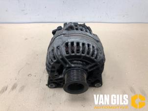 Gebruikte Dynamo Renault Master II (FD/HD) 2.5 dCi 16V 100 Prijs op aanvraag aangeboden door Van Gils Automotive