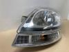Nissan Primastar 2.5 dCi 140 16V Koplamp links