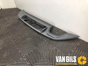 Gebruikte Diffuser achterbumper Volkswagen Touran (5T1) Prijs € 50,00 Margeregeling aangeboden door Van Gils Automotive