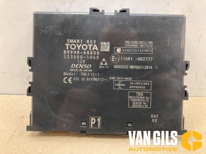 Gebruikte Smart entry computer Toyota Land Cruiser (J15) 2.8 D-4D 16V Prijs € 400,00 Margeregeling aangeboden door Van Gils Automotive