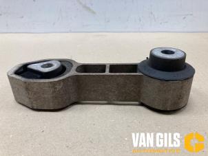 Gebruikte Motorrubber Fiat 500 (312) 1.2 Prijs € 30,00 Margeregeling aangeboden door Van Gils Automotive