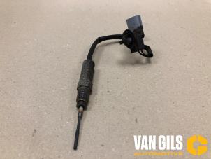 Gebruikte Uitlaat temperatuursensor Toyota Land Cruiser (J15) 2.8 D-4D 16V Prijs op aanvraag aangeboden door Van Gils Automotive
