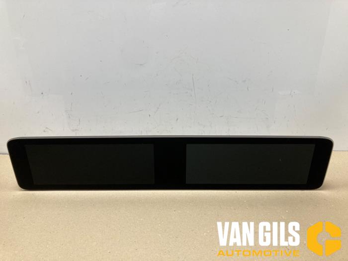 Gebruikte Display Interieur Mercedes CLA Shooting Brake (118.6) 1.5 CLA-180d Prijs € 846,99 Inclusief btw aangeboden door Van Gils Automotive