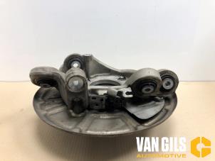 Gebruikte Fusee links-achter Mercedes E-Klasse AMG (W213) 4.0 E-63 S AMG V8 Turbo 4-Matic+ Prijs op aanvraag aangeboden door Van Gils Automotive