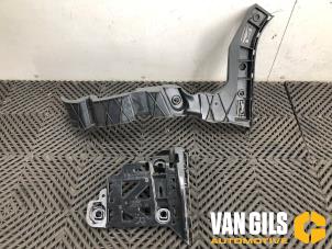 Gebruikte Bumpersteun rechts-achter Mercedes B (W247) 2.0 B-200d Prijs op aanvraag aangeboden door Van Gils Automotive