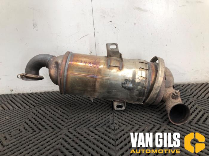 Gebruikte Roetfilter Peugeot Partner (GC/GF/GG/GJ/GK) 1.6 HDI 90 16V Prijs € 225,00 Margeregeling aangeboden door Van Gils Automotive