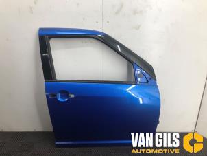 Gebruikte Portier 4Deurs rechts-voor Suzuki Swift (ZA/ZC/ZD1/2/3/9) 1.3 VVT 16V Prijs € 125,00 Margeregeling aangeboden door Van Gils Automotive