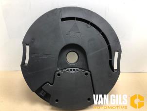 Gebruikte Subwoofer Audi RS 3 Sportback (8VA/8VF) 2.5 TFSI 20V Quattro Prijs € 150,00 Margeregeling aangeboden door Van Gils Automotive