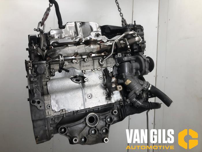 Motor van een Mercedes-Benz S (222.0/222.1) 3.0 S-400d 4-Matic 2018
