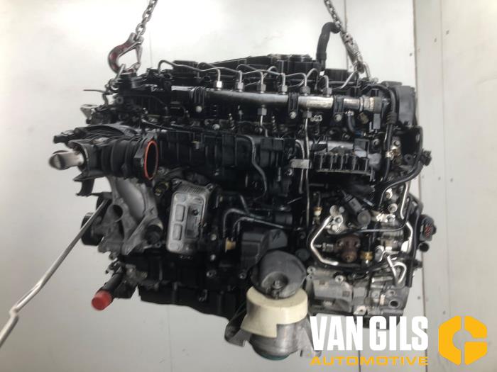 Motor van een Mercedes-Benz S (222.0/222.1) 3.0 S-400d 4-Matic 2018