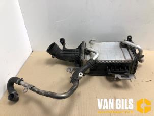 Gebruikte Intercooler Mercedes S (222.0/222.1) 3.0 S-400d 4-Matic Prijs op aanvraag aangeboden door Van Gils Automotive