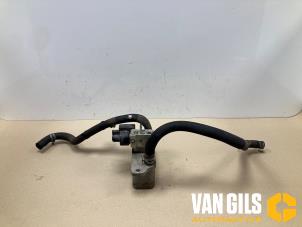 Gebruikte Warmtewisselaar Tesla Model X 75D Prijs op aanvraag aangeboden door Van Gils Automotive