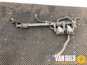 Gebruikte Kachelkraan Elektrisch Tesla Model X 75D Prijs op aanvraag aangeboden door Van Gils Automotive