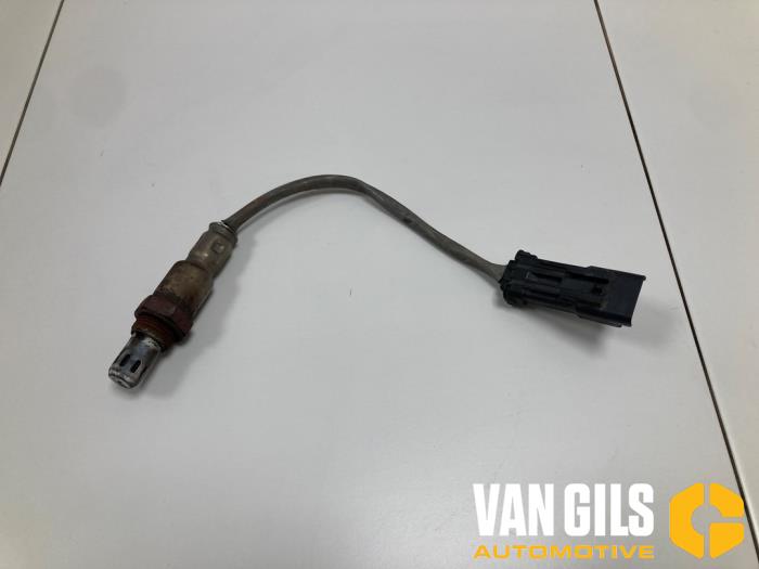 Gebruikte Lambda Sonde Peugeot 308 (L3/L8/LB/LH/LP) 1.2 12V e-THP PureTech 130 Prijs € 50,00 Margeregeling aangeboden door Van Gils Automotive